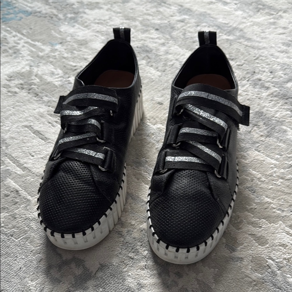 Black and White Low-Top Sneakers by Silent D Velcro closure silver trim 1” heel